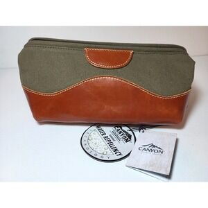 NWT‎ Canyon Outback Olive Green Canvas Brown Leather Men's Toiletry Bag Zipper